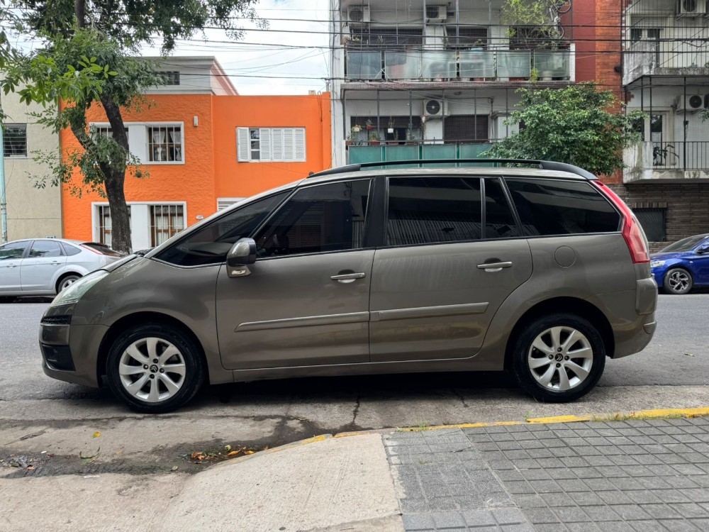 Citroën C4 Picasso Exclusive — foto 2